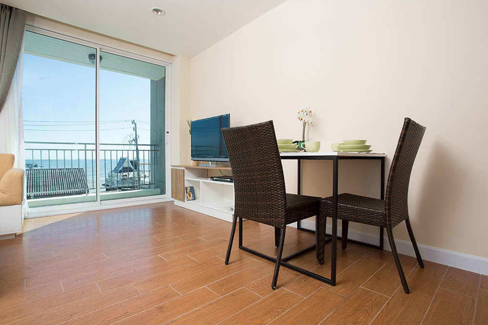 Bbg Seaside Luxurious Service Apartment Bangsaen Zewnętrze zdjęcie
