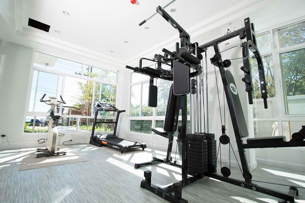 Bbg Seaside Luxurious Service Apartment Bangsaen Zewnętrze zdjęcie